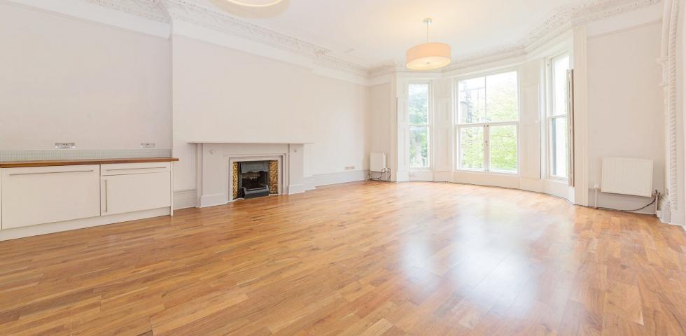 Modern Apartment Heath Drive, Hampstead